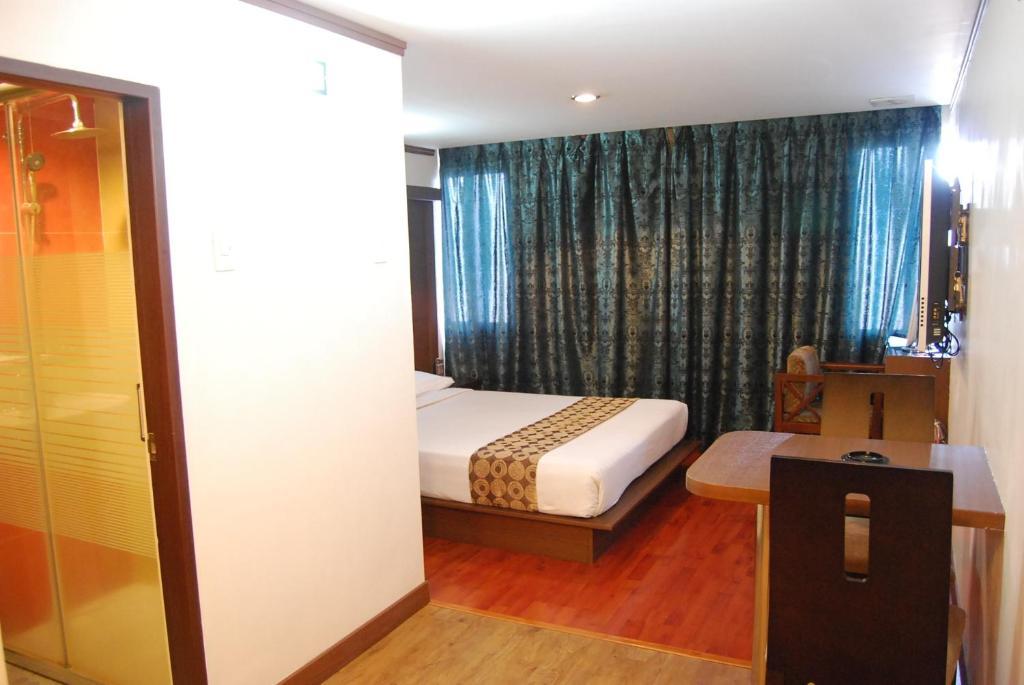 Dg Grami Hotel Paranaque City Værelse billede