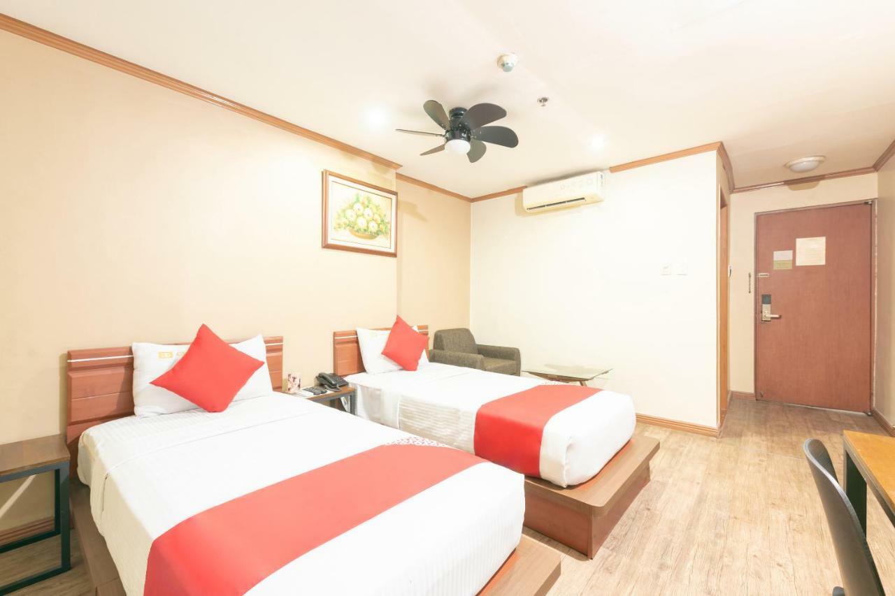 Dg Grami Hotel Paranaque City Eksteriør billede